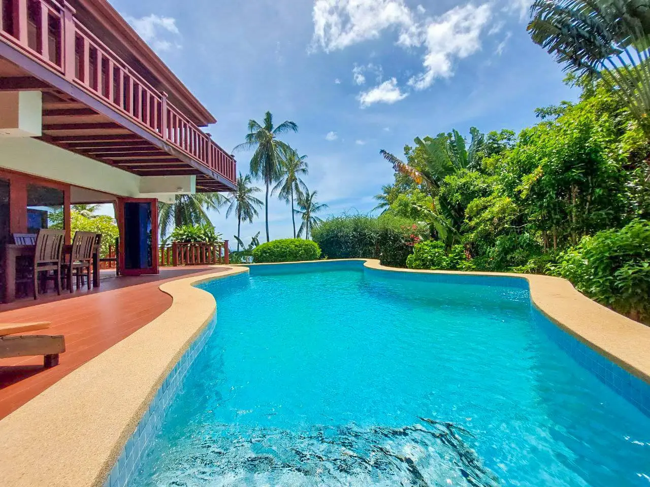 Villa Vadee pool terrace overlooking the Gulf of Thailand